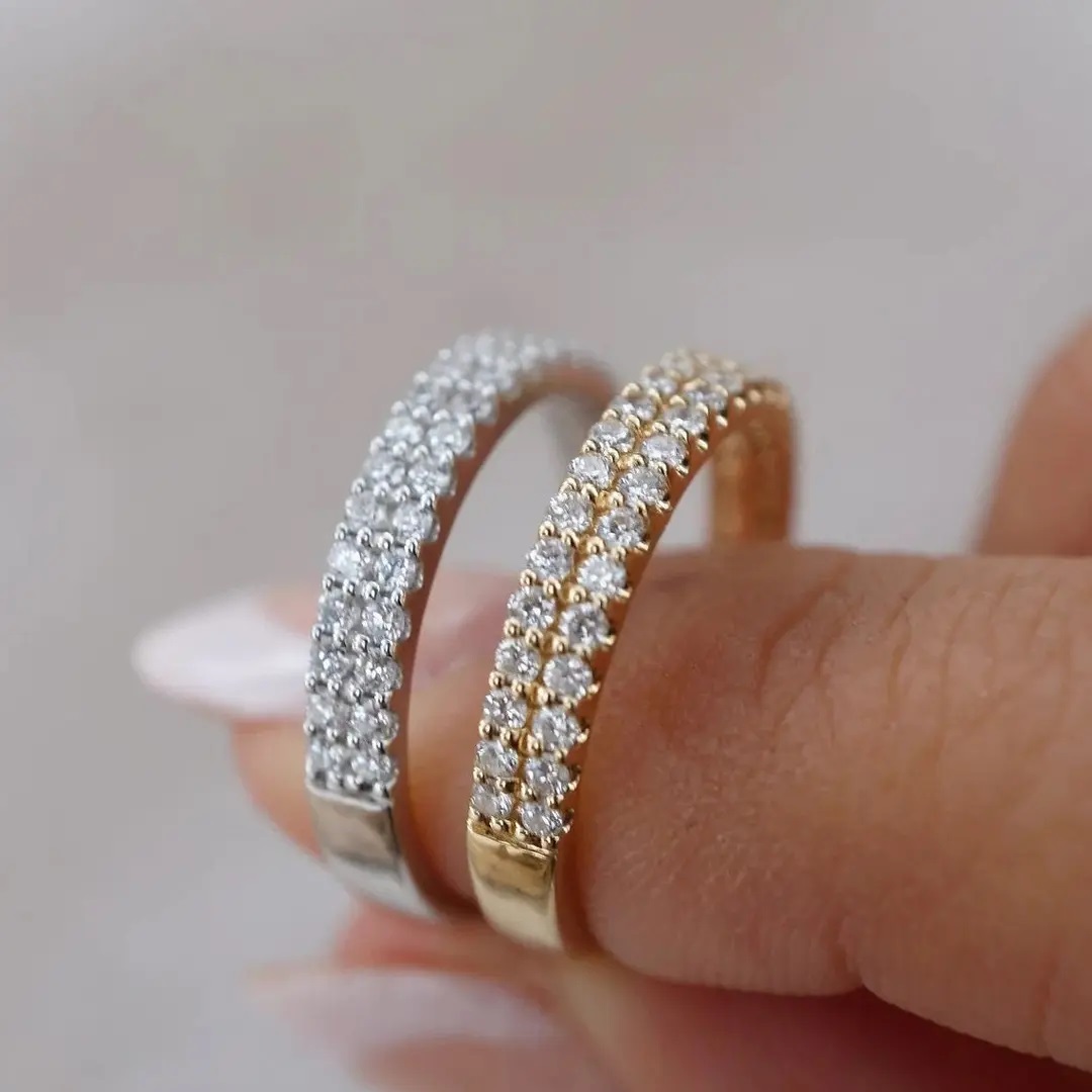 Double Row 0.57ct. Tw. Round Cut Vvs Moissanite S925 Silver Wedding Band - Image 8
