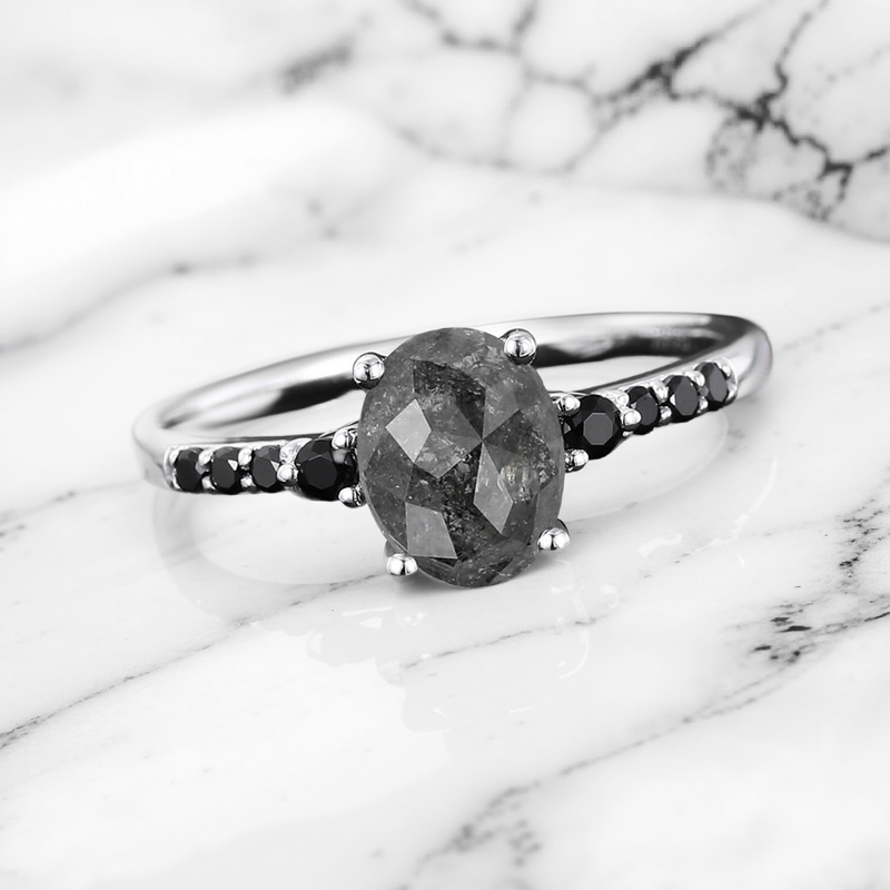 1.65ct Oval Cut Salt & Pepper Diamond With Black Moissanite S925 Silver - Image 5
