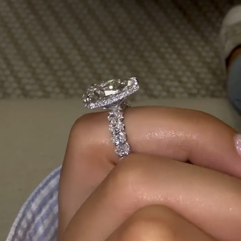 7.71ct. Tw. Pear Cut Vvs Moissanite Pave Engagement Ring Iced Out - Image 4