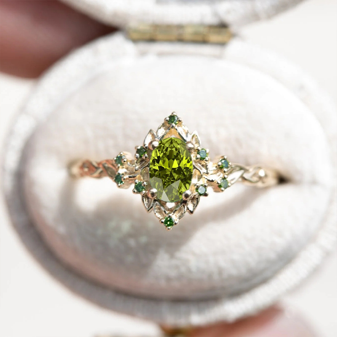 Bold 0.55ct. Tw. Exquisite Green Gemstone Vintage-inspired Engagement Ring - Image 7