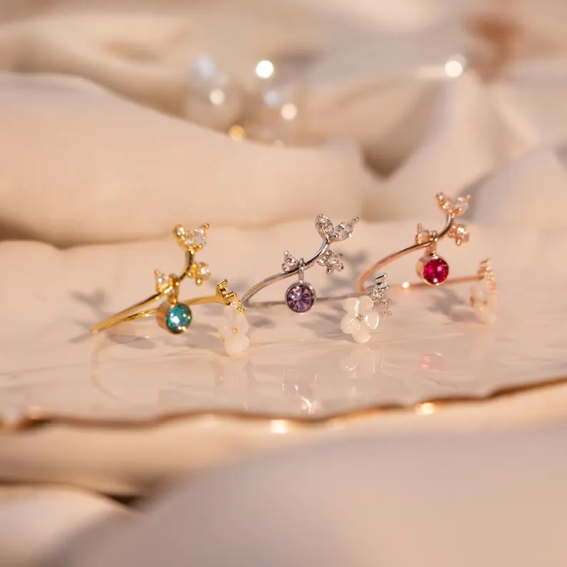 Personalized Birthstone Ring Bold Statement Style With Street Luxury - Image 4