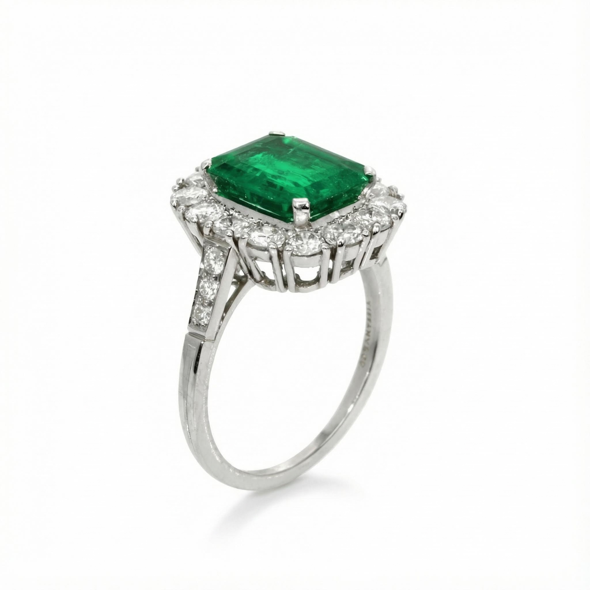 S925 Silver Emerald Diamond Halo Engagement Ring With Iced Out Shine - Image 3