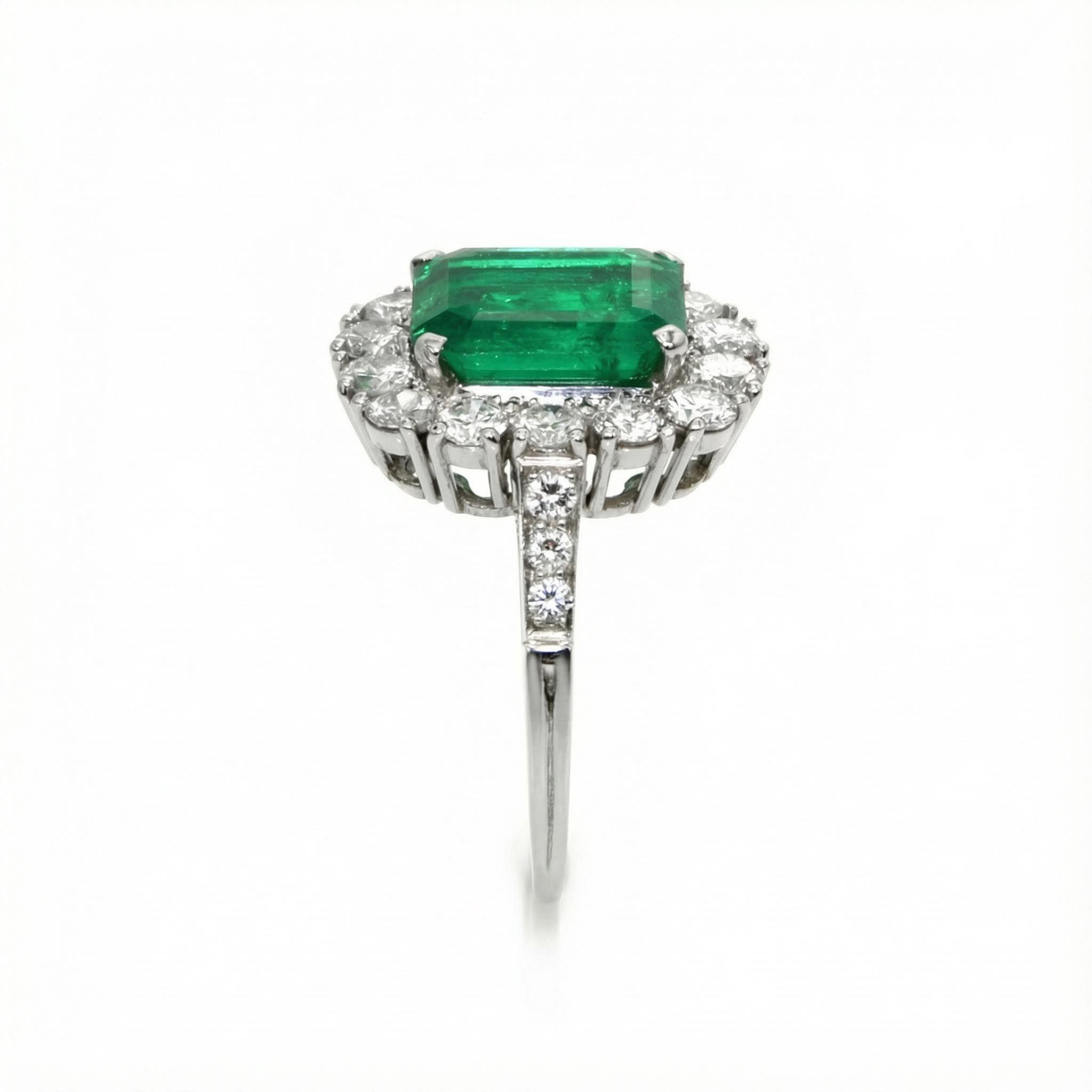 S925 Silver Emerald Diamond Halo Engagement Ring With Iced Out Shine - Image 6