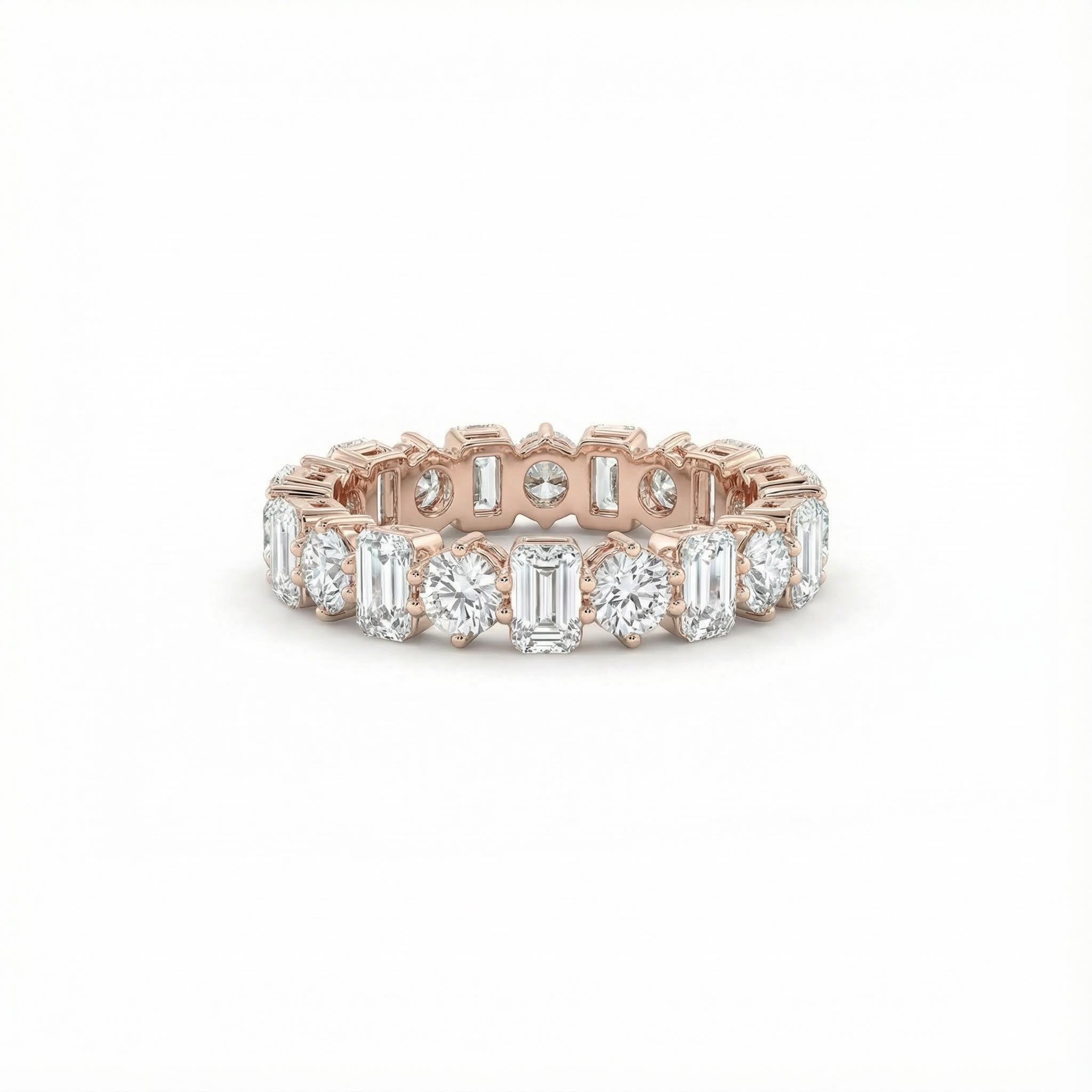 Bold 3mm/4mm Alternating Round And Emerald Cut Vvs Moissanite Wedding Band - Image 7