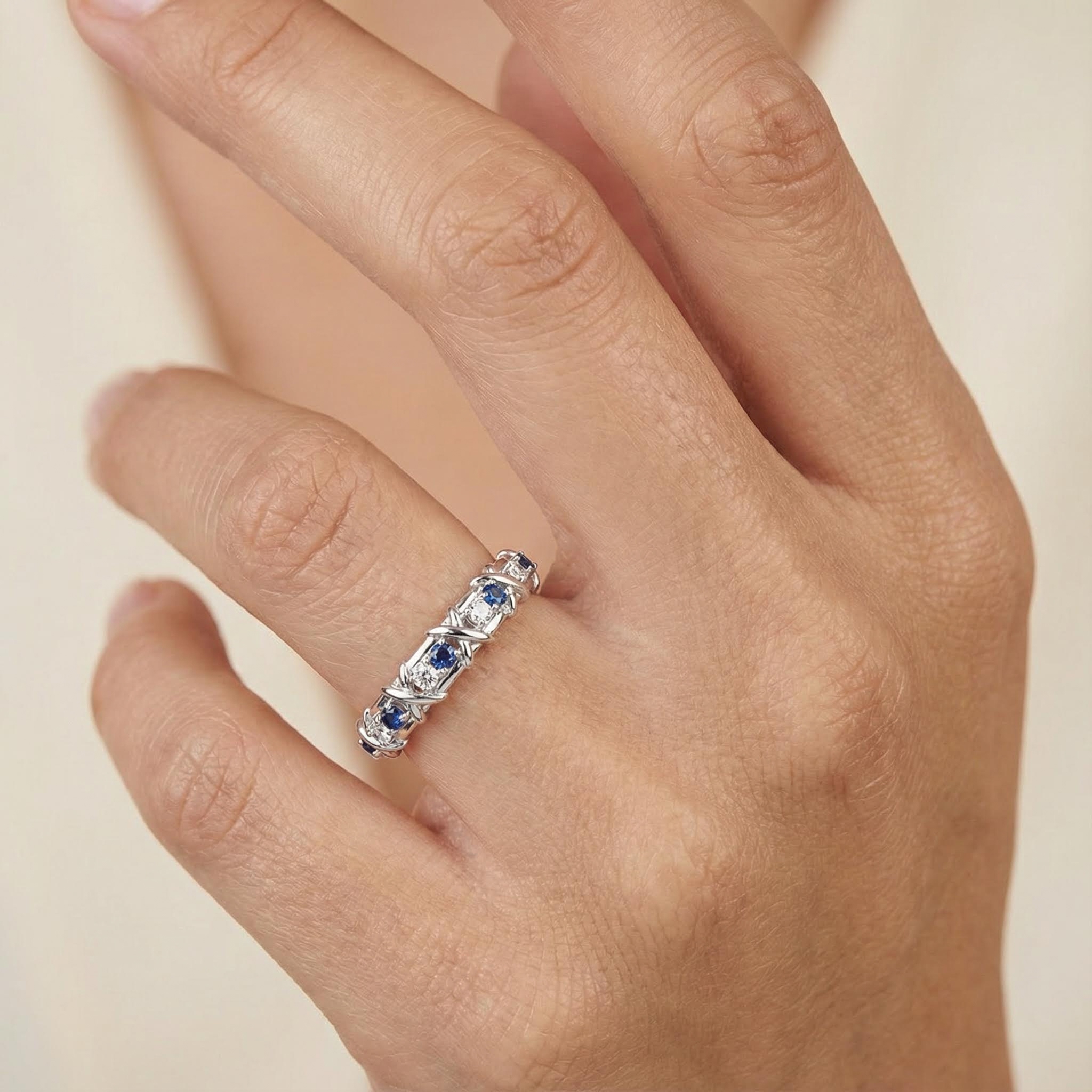 S925 Silver Two-tone Criss Cross Wedding Band Ring With Street Luxury Shine - Image 4