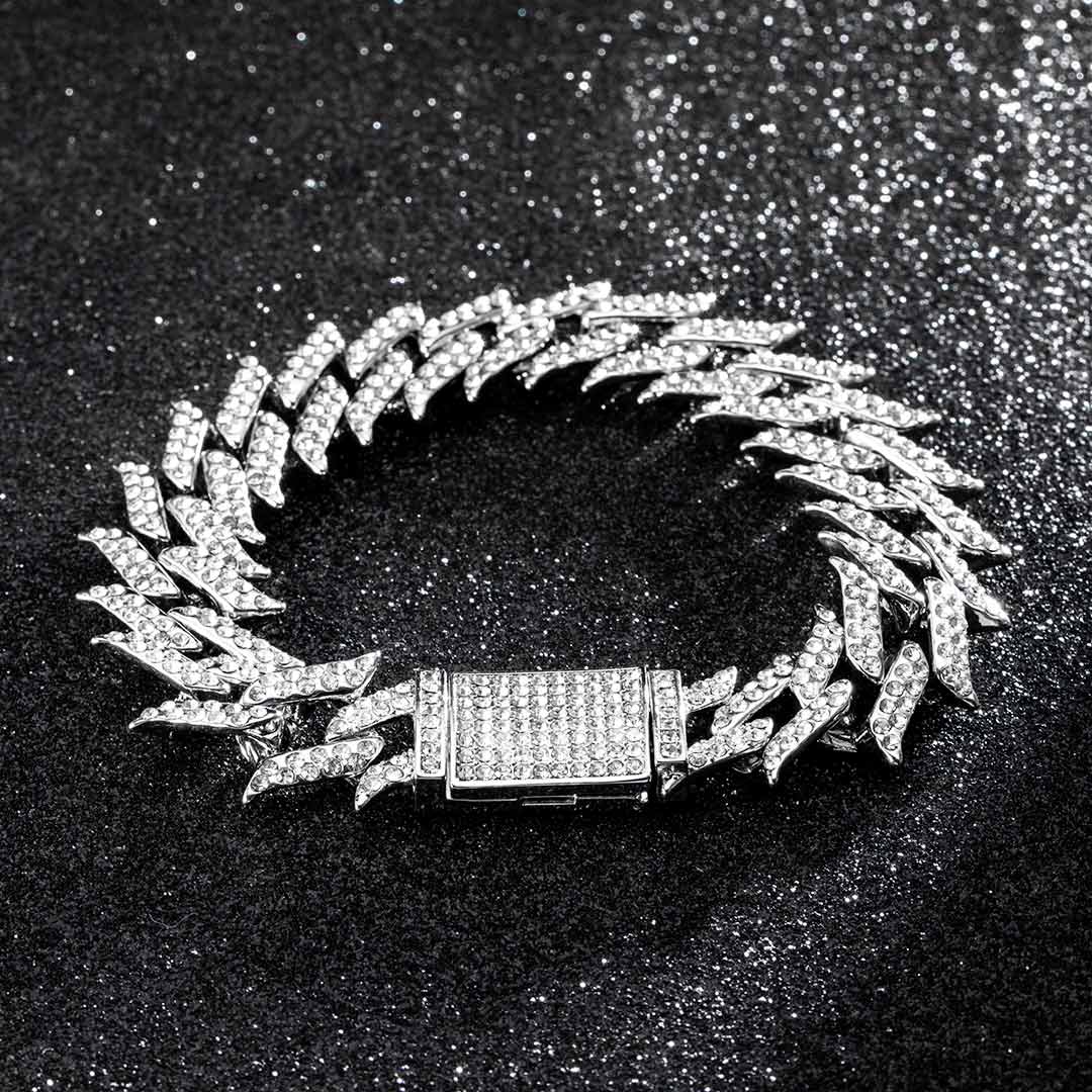 18mm Iced Out Spiked Cuban Bracelet In White Gold With Street Luxury Shine - Image 4