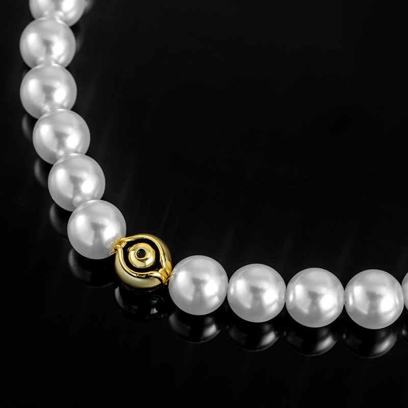 Eye Of Amulet Pearl Bracelet Bold Statement Style With Street Luxury - Image 4