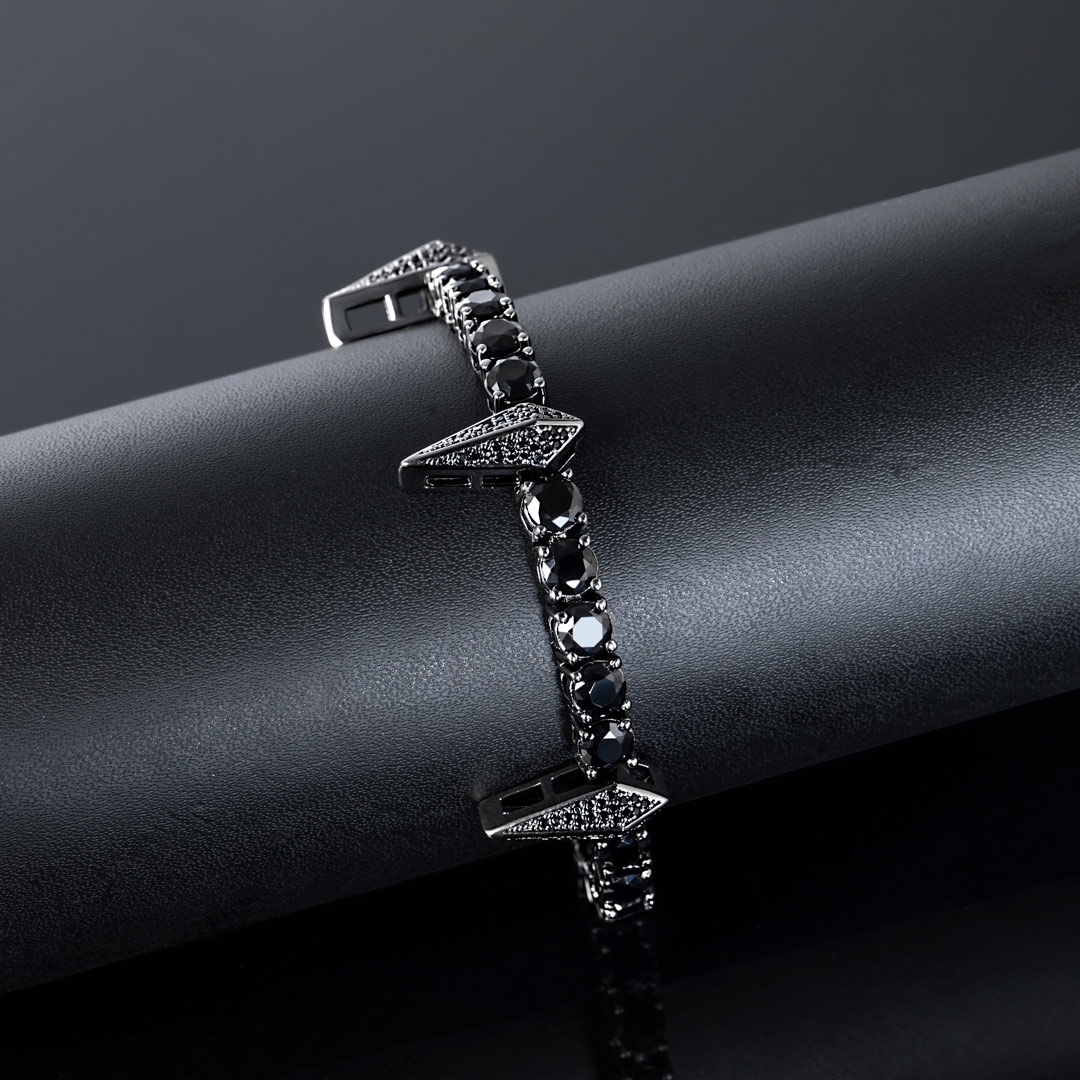 5mm Fight Tooth And Claw Tennis Bracelet In Black Gold Iced Out