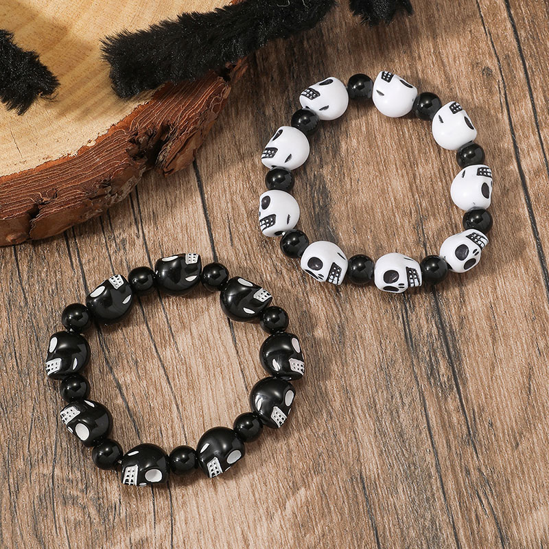 2pcs White & Black Smiling Skull Head Stretch Bracelets Set Silver - Image 4