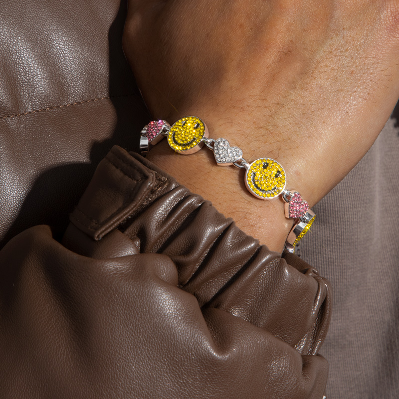 Smile Face & Heart Link Bracelet In White Gold With Street Luxury Shine - Image 7