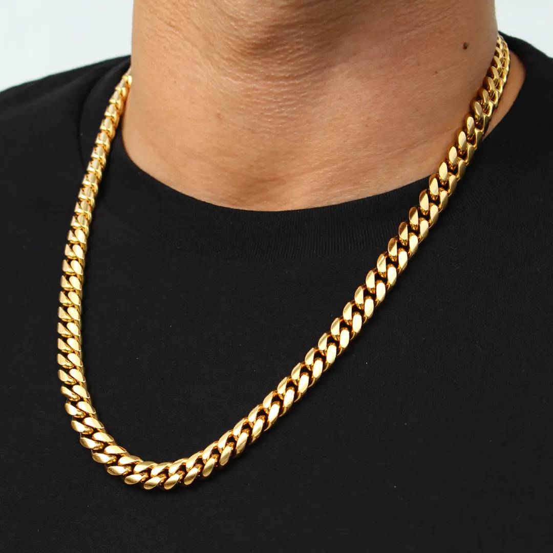 8mm Stainless Steel Cuban Chain In Gold With Street Luxury Shine - Image 3