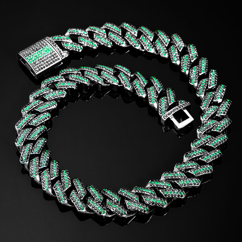 Iced Out 20mm Emerald & Black Cuban Chain With Big Box Clasp Gold - Image 3