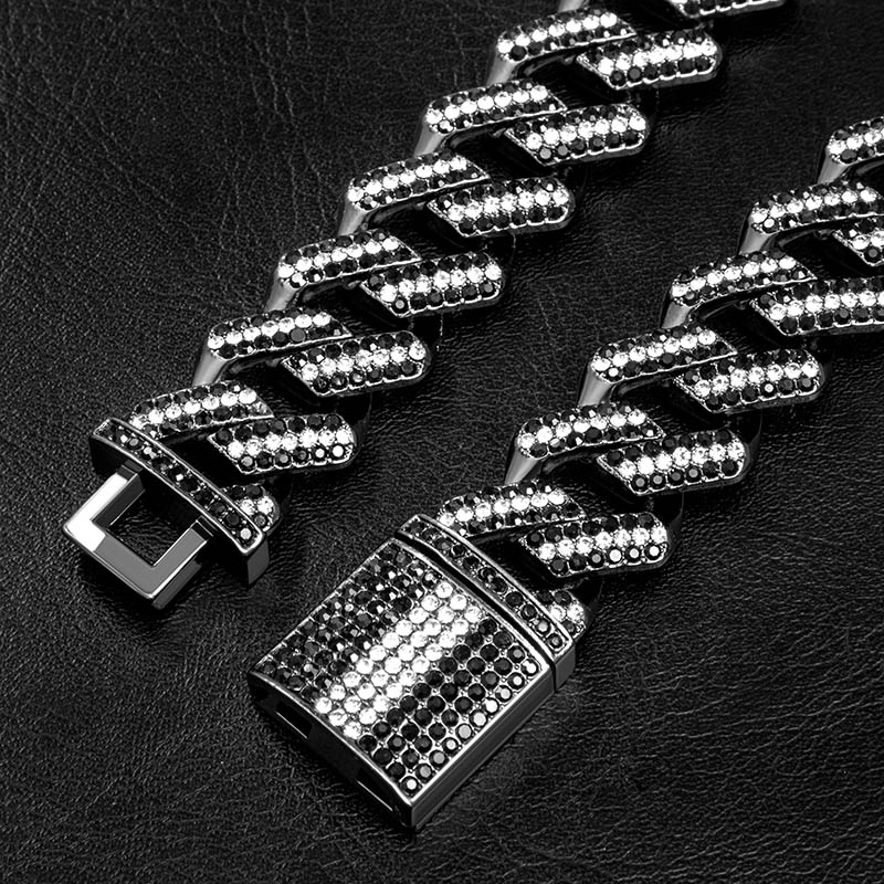 Iced Out 20mm White & Black Miami Cuban Chain With Big Box Clasp Gold - Image 4