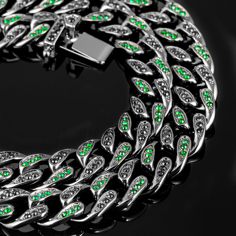 Iced Out 10mm Teardrop Emerald & Black Miami Cuban Chain Gold - Image 3