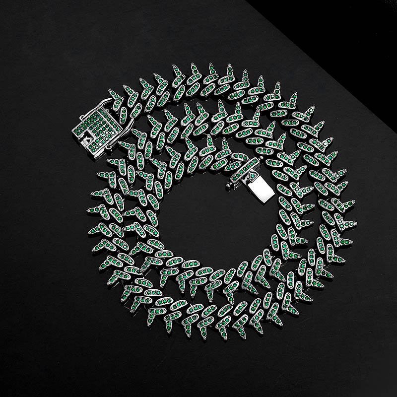 Iced Out 13mm Emerald Rivet Spike Thorns Cuban Chain Gold