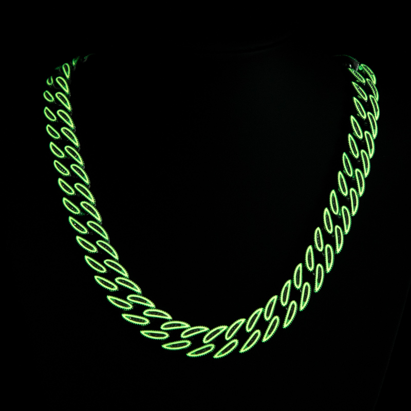 14mm Iced Out Glow In The Dark Pink Enamel Miami Cuban Chain In White Gold - Image 3