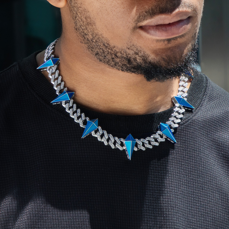 Street Luxury Fight Tooth And Claw Iced Out Cuban Chain In White/black Gold