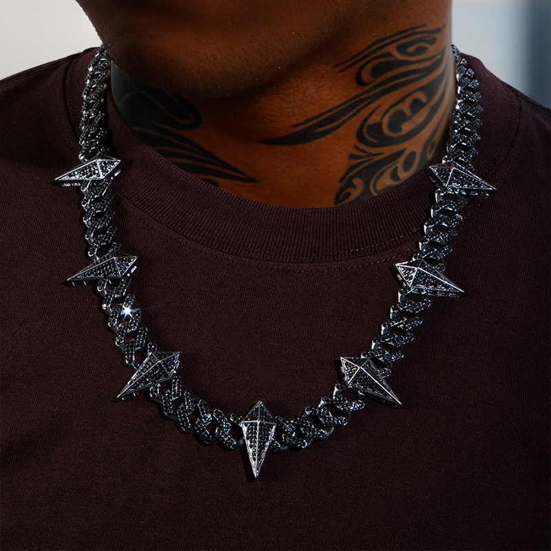 12mm Black Fight Tooth And Claw Iced Out Cuban Chain Gold - Image 4