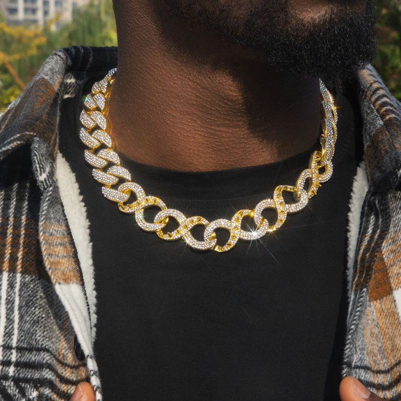 20mm 20 Spiked Infinity Cuban Link Chain In Gold Cuban Chain - Image 4