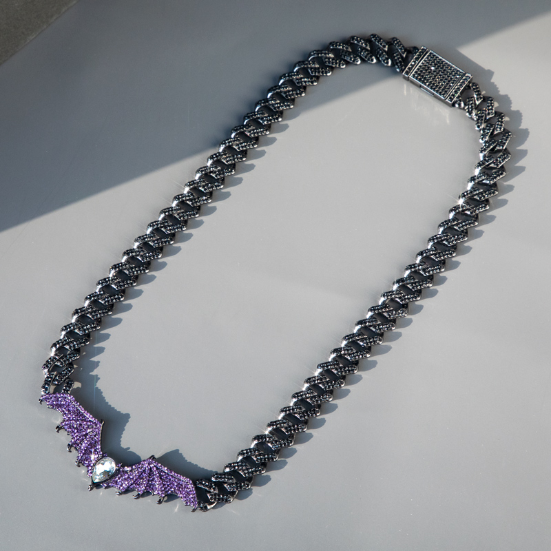 Purple Bat Prong Cuban Chain In Black Gold With Street Luxury Shine - Image 4