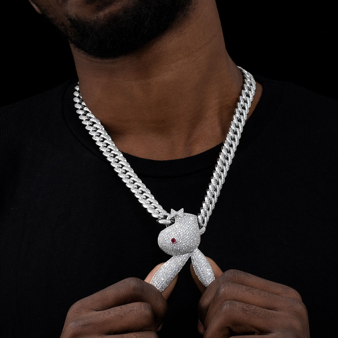 Upside Down Bunny Cuban Chain Gold With Bold Statement Appeal - Image 3