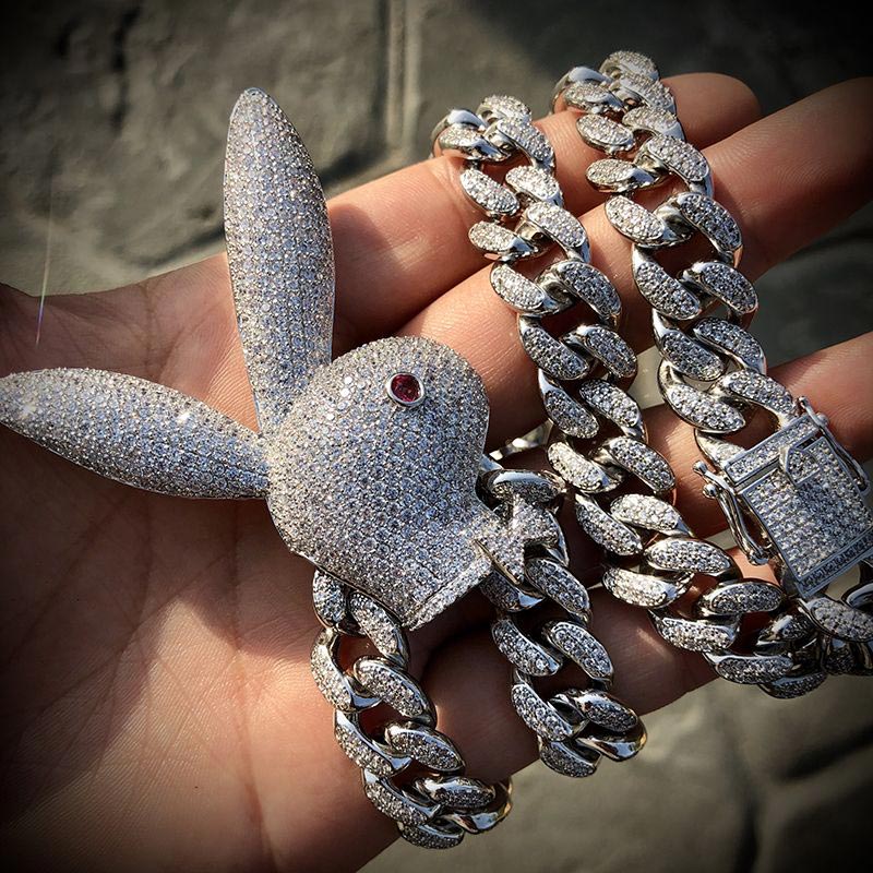 Upside Down Bunny Cuban Chain Gold With Bold Statement Appeal - Image 5