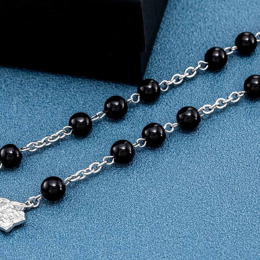 Black Pearl Butterfly Chain Bold Statement Style With Street Luxury - Image 5