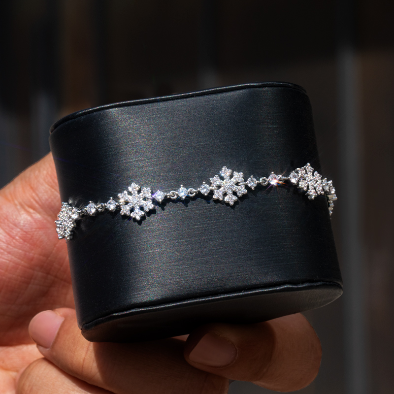 10mm 7 Snowflake Link Bracelet In White Gold With Street Luxury Shine - Image 7