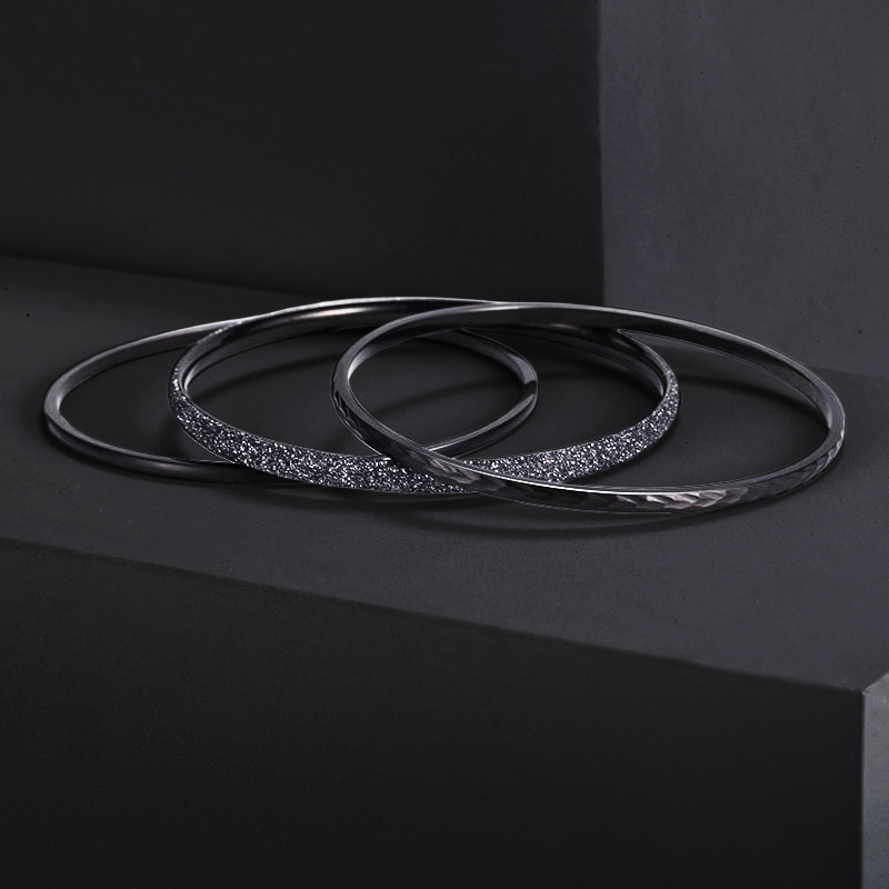 Black And Grey 3pcs Stacking Stainless Steel Bangle Bracelet - Image 3