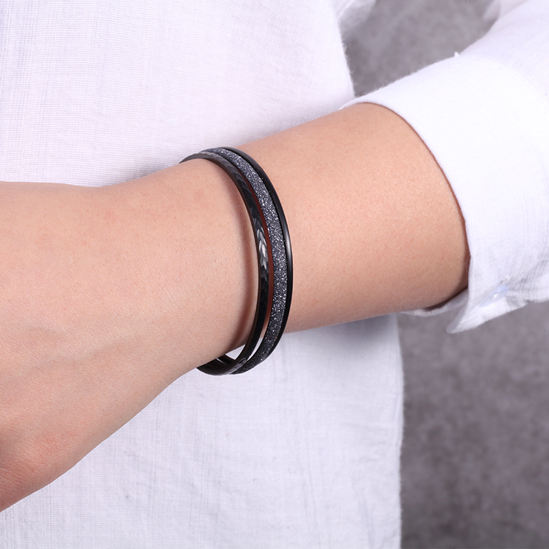 Black And Grey 3pcs Stacking Stainless Steel Bangle Bracelet - Image 4