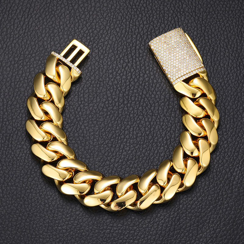 20mm/22mm Iced Out Clasp Cuban Bracelet In Gold With Street Luxury Shine