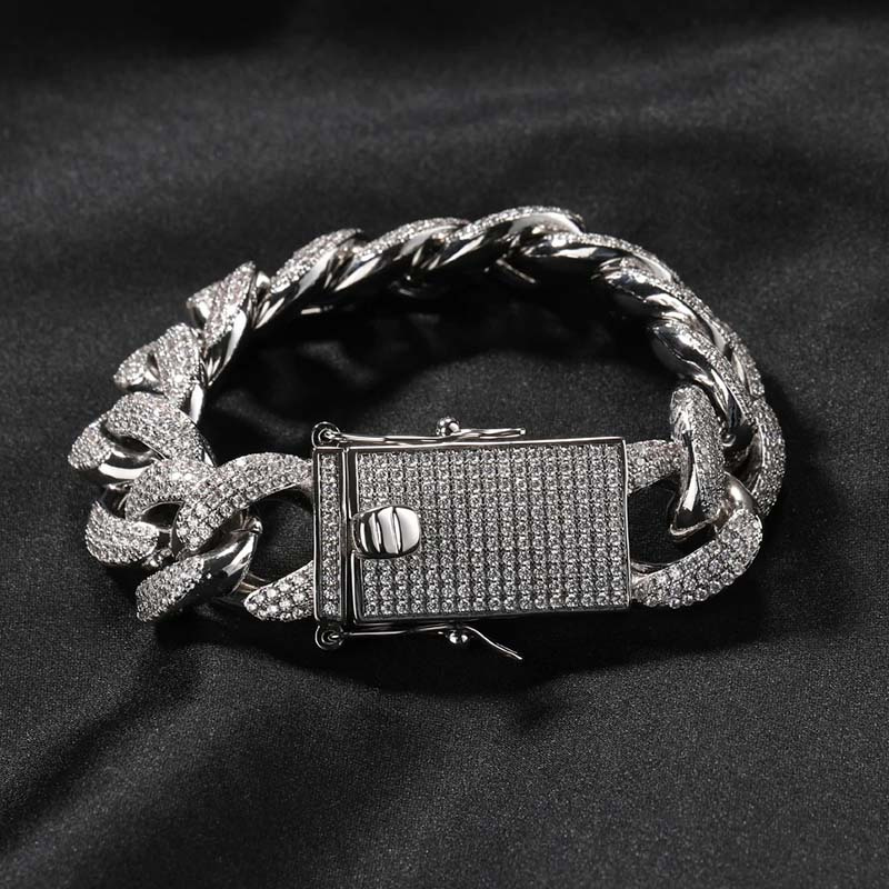 18mm Iced Out Miami Cuban Bracelet Gold With Street Luxury Shine - Image 3