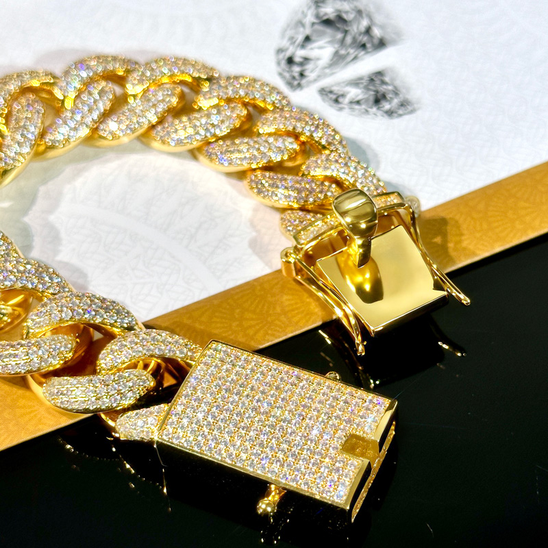 18mm Iced Out Miami Cuban Bracelet Gold With Street Luxury Shine - Image 6