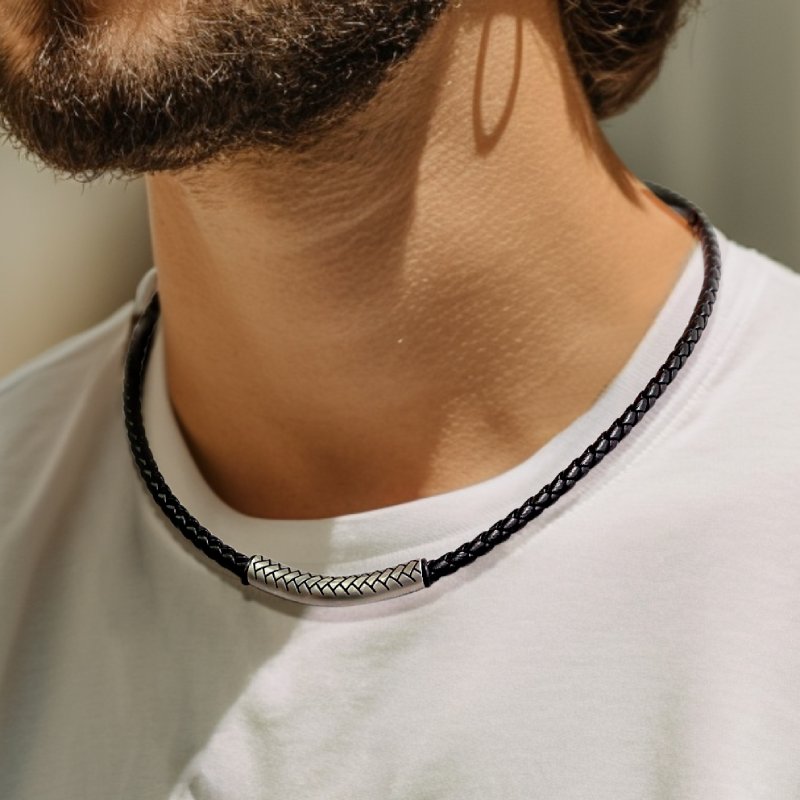 Stainless Steel Tube Black Leather Necklace With Street Luxury Shine