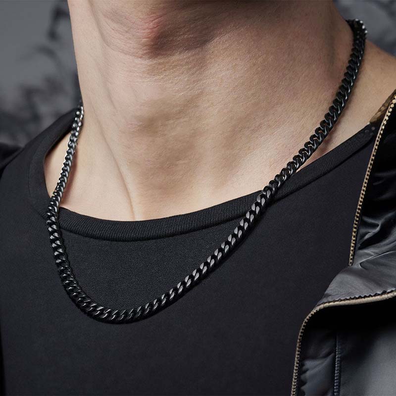 3.5mm/5mm/7mm Diamond-cut Cuban Chain In Black With Iced Out Shine