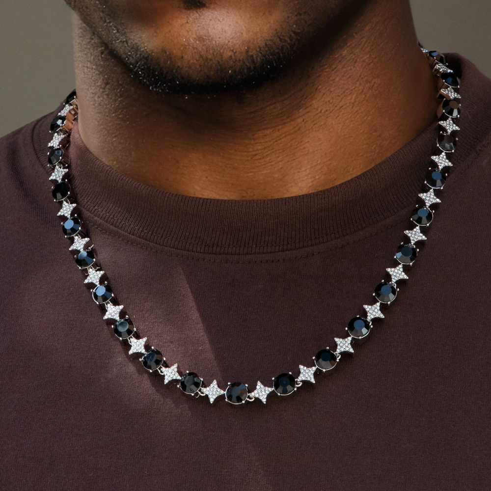 8mm Black Stone Quadrangular Star Necklace In White Gold With Gold Shine - Image 3