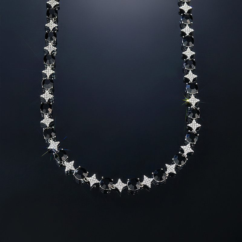 8mm Black Stone Quadrangular Star Necklace In White Gold With Gold Shine - Image 5