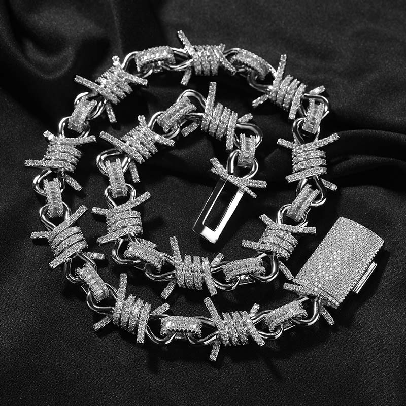 19mm Baguette Ice Out Large Barbed Wire Thorn Chain Gold