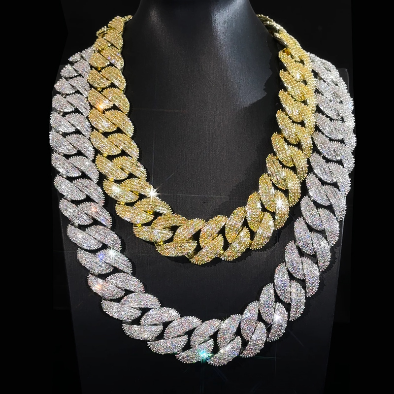 Iced Out Out 25mm Baguette Cut Cuban Chain Gold With Street Luxury Shine - Image 5