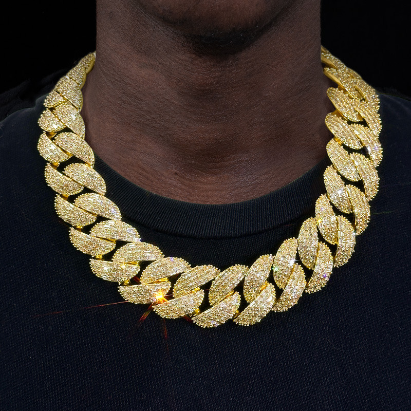Iced Out Out 25mm Baguette Cut Cuban Chain Gold With Street Luxury Shine - Image 7