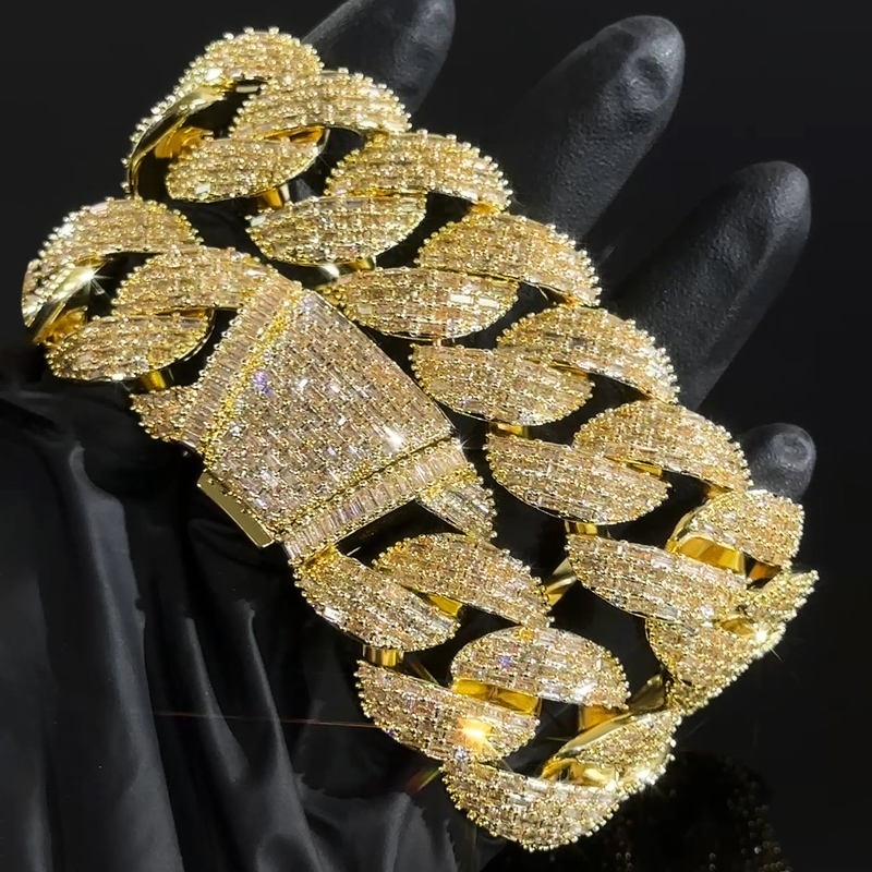 Iced Out Out 25mm Baguette Cut Cuban Chain Gold With Street Luxury Shine - Image 9