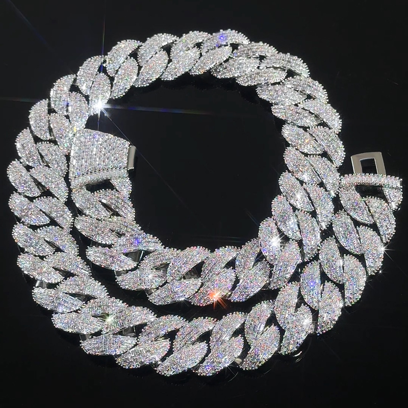 Iced Out Out 25mm Baguette Cut Cuban Chain Gold With Street Luxury Shine