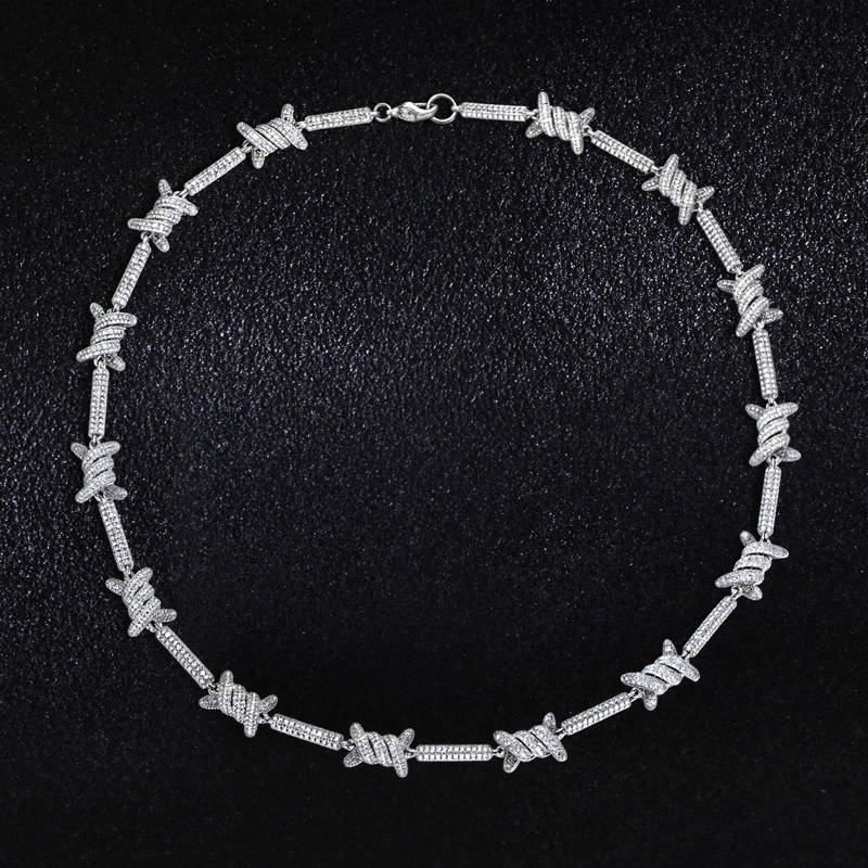 Shining 11mm Thorns Necklace Bold Statement Style With Street Luxury - Image 5