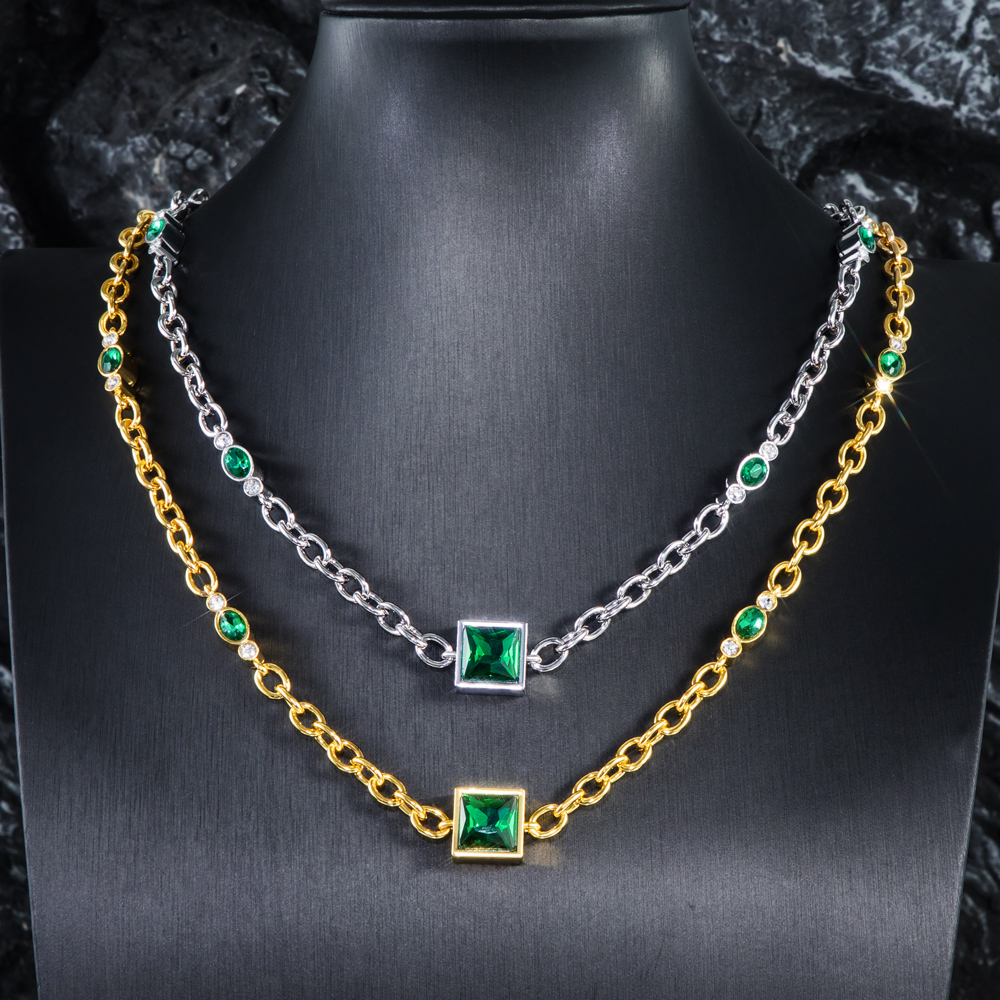Emerald Green Princess Cut & Oval Cut Diamonds Necklace Gold - Image 5