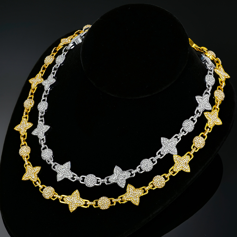 Iced Out Out Four Leaf Clover Link Chain Gold With Street Luxury Shine - Image 5