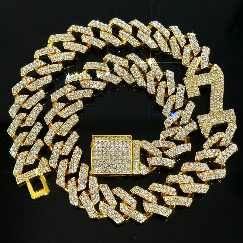 Iced Out 18mm 20 Number Cuban Chain Gold With Street Luxury Shine - Image 5
