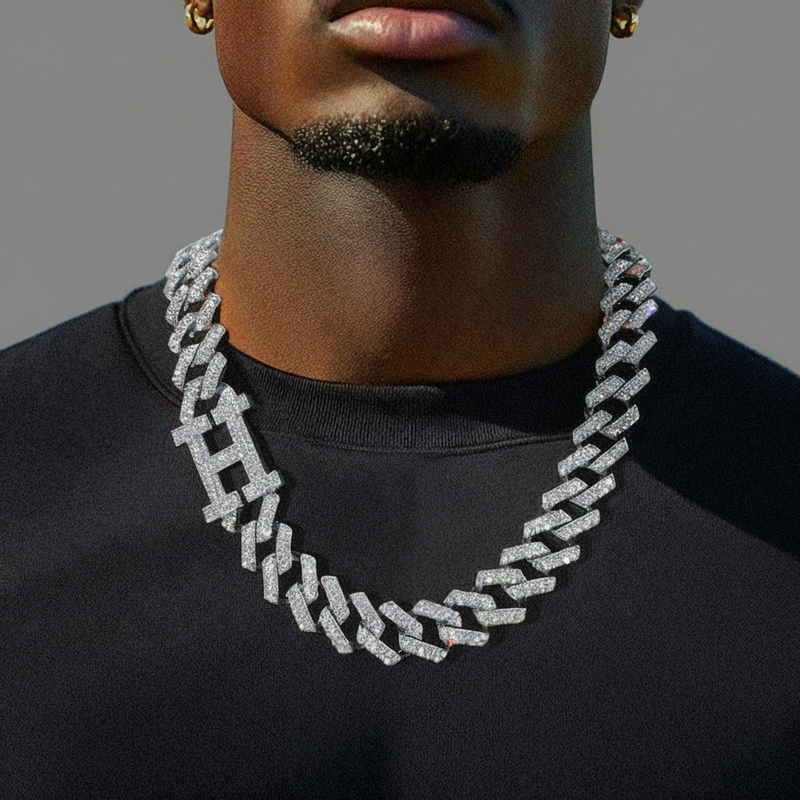 Iced Out 18mm 20 Initial Letter Cuban Chain Gold With Street Luxury Shine - Image 4