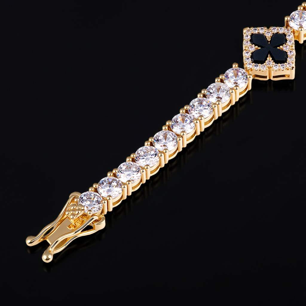 Iced Out Out Four Leaf Clover Tennis Chain Silver With Street Luxury Shine - Image 9