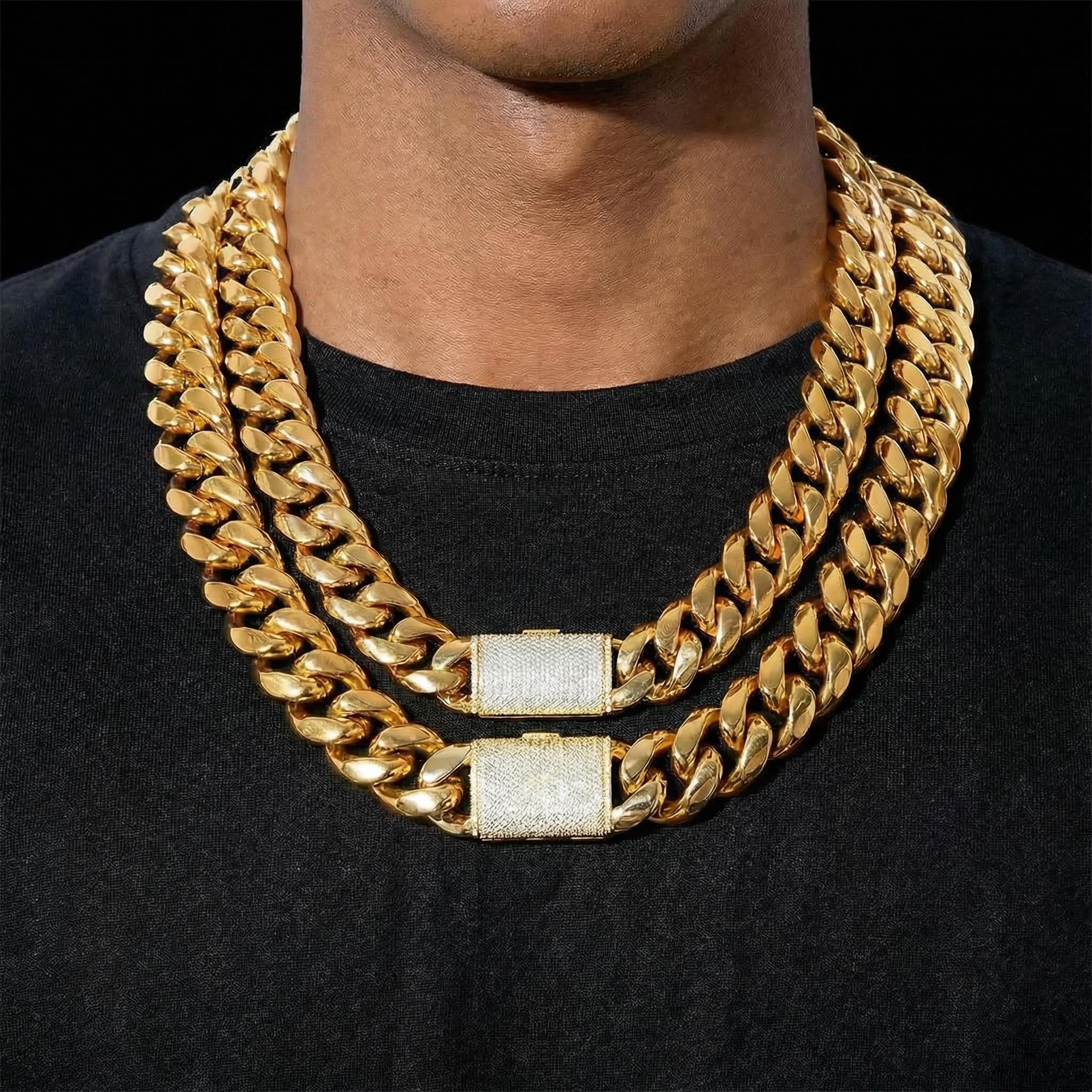 20mm/22mm Iced Out Clasp Cuban Chain In Gold With Street Luxury Shine