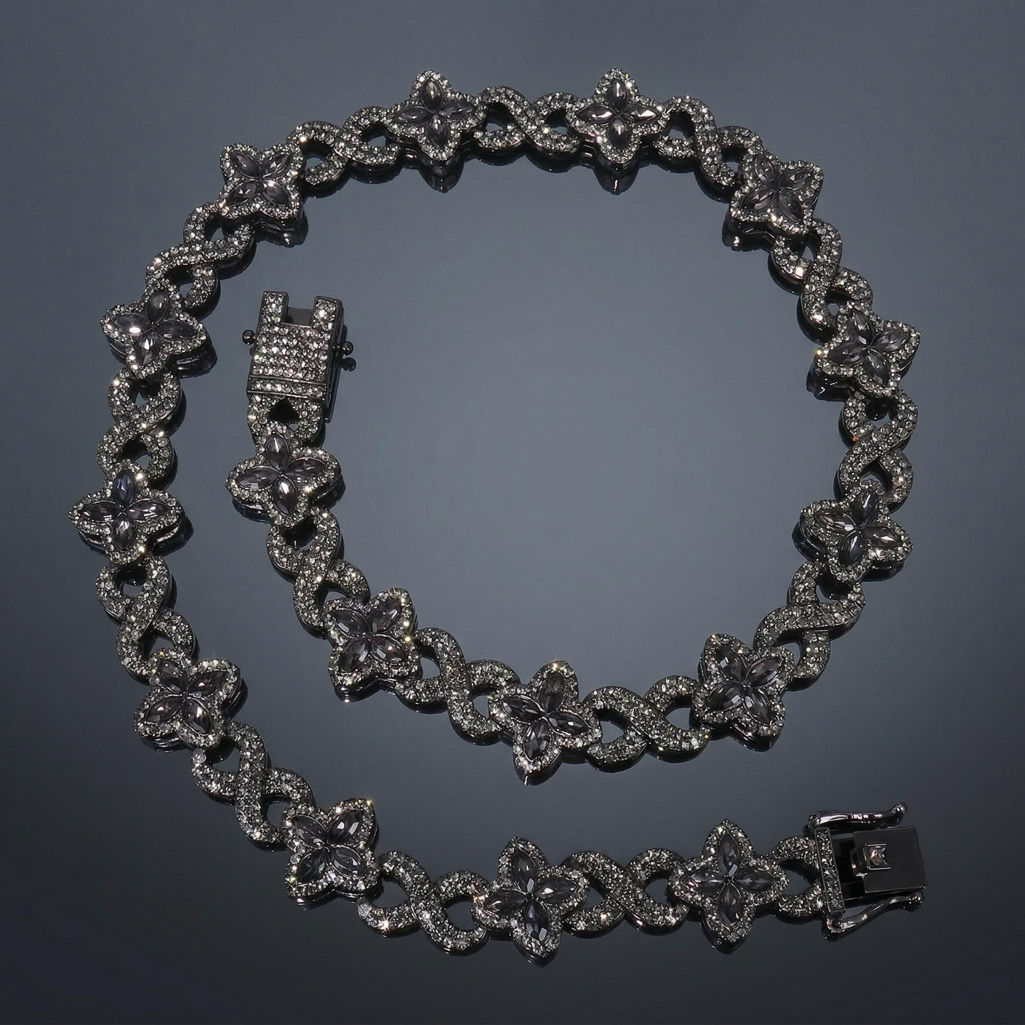 Iced Out Out Clover Infinity Chain In Black Gold With Street Luxury Shine - Image 4
